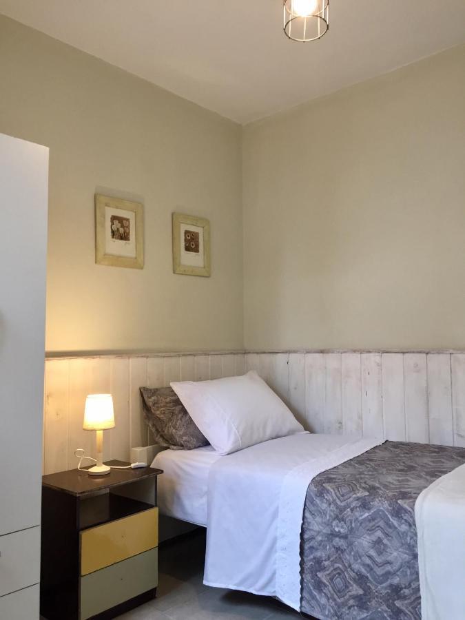 קולוניה דל סקרמנטו Rios Que Nos Unen Hostel מראה חיצוני תמונה